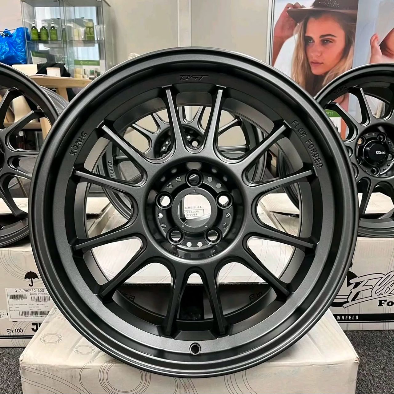 Set of Konig Hypergrams. 17x9 +40 (5x100) Gunmetal Grey